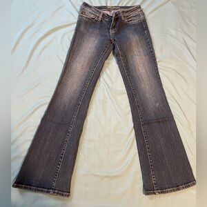 Women’s blue notes jeans